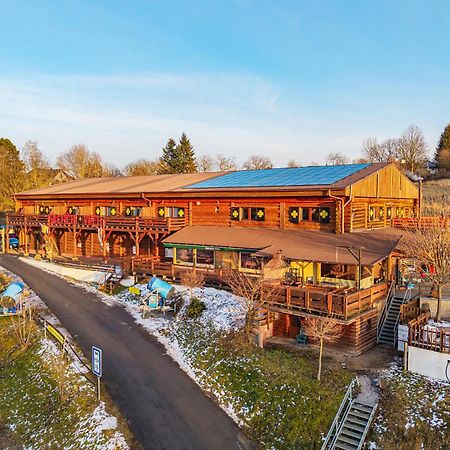 Sport-Hotel Sibenicni Vrch Mnichovice Eksteriør bilde