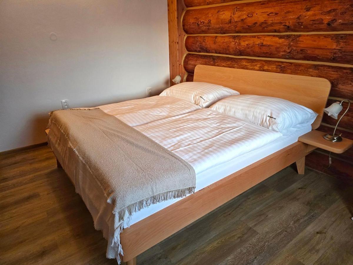 Sport-Hotel Sibenicni Vrch Mnichovice Eksteriør bilde