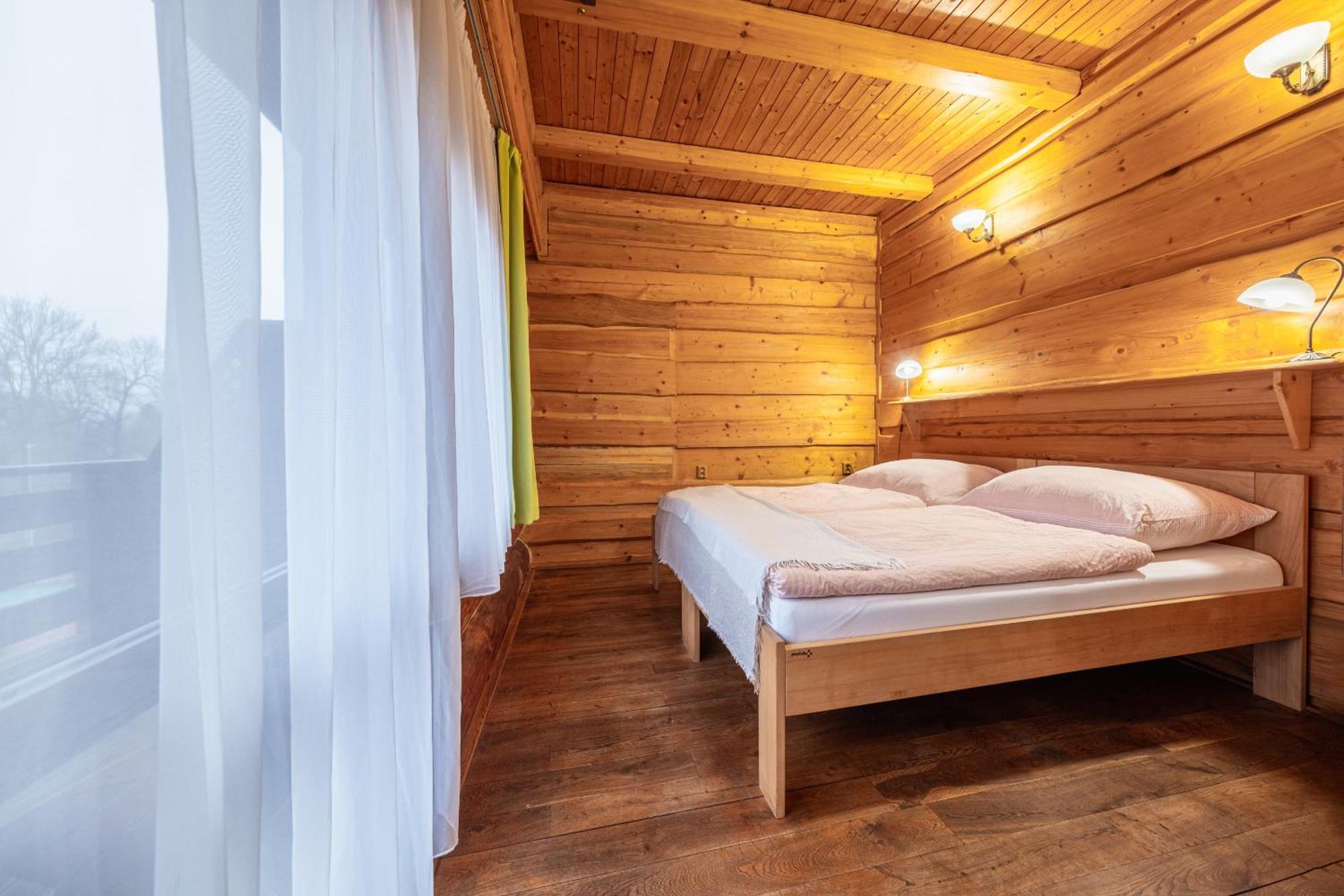 Sport-Hotel Sibenicni Vrch Mnichovice Eksteriør bilde