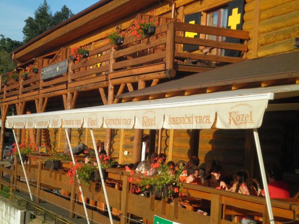 Sport-Hotel Sibenicni Vrch Mnichovice Eksteriør bilde